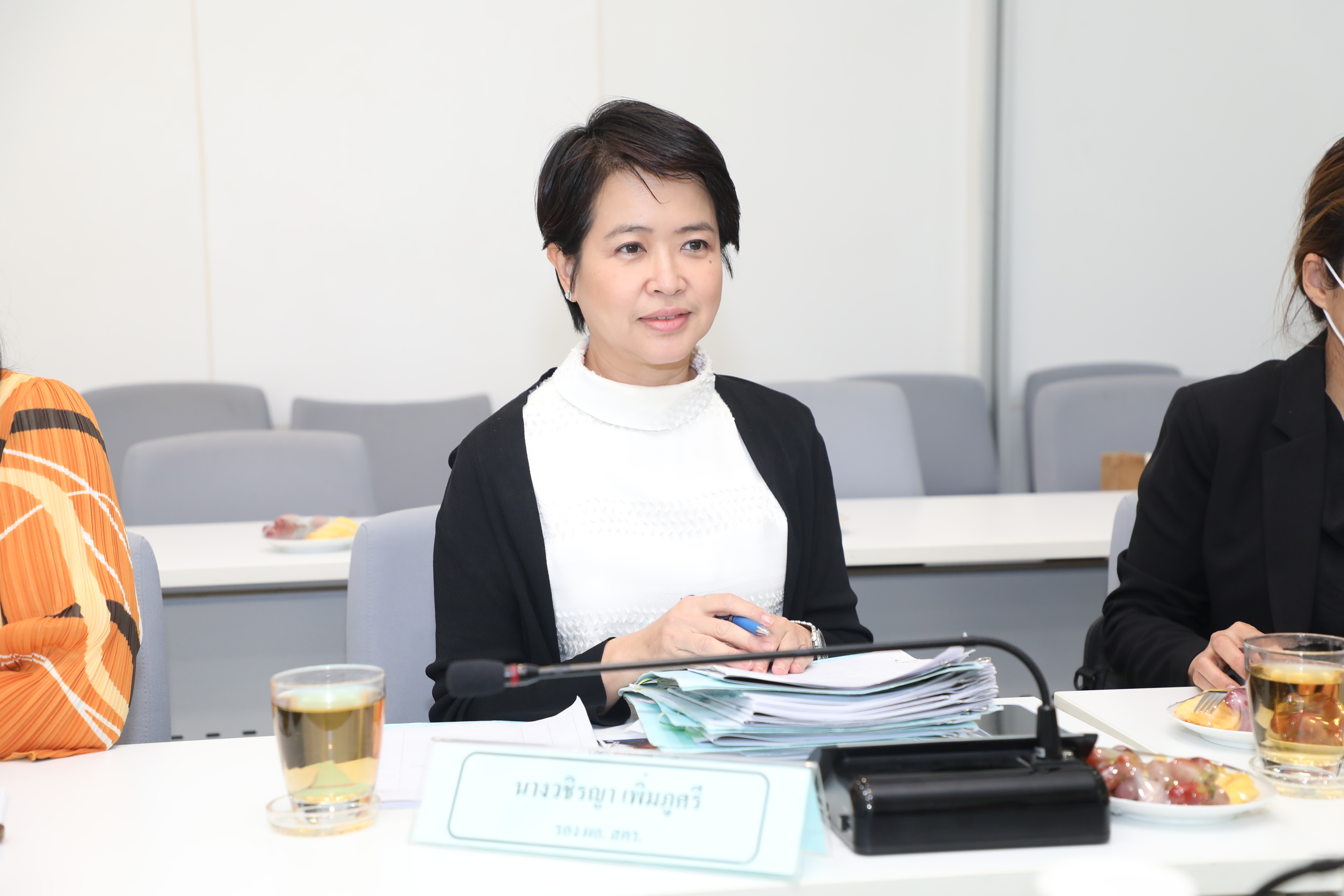 สคร. ได้จัดการประชุมคณะกรรมการประเมินผลการดำเนินงานรัฐวิสาหกิจ ครั้งที่ 8/2566 