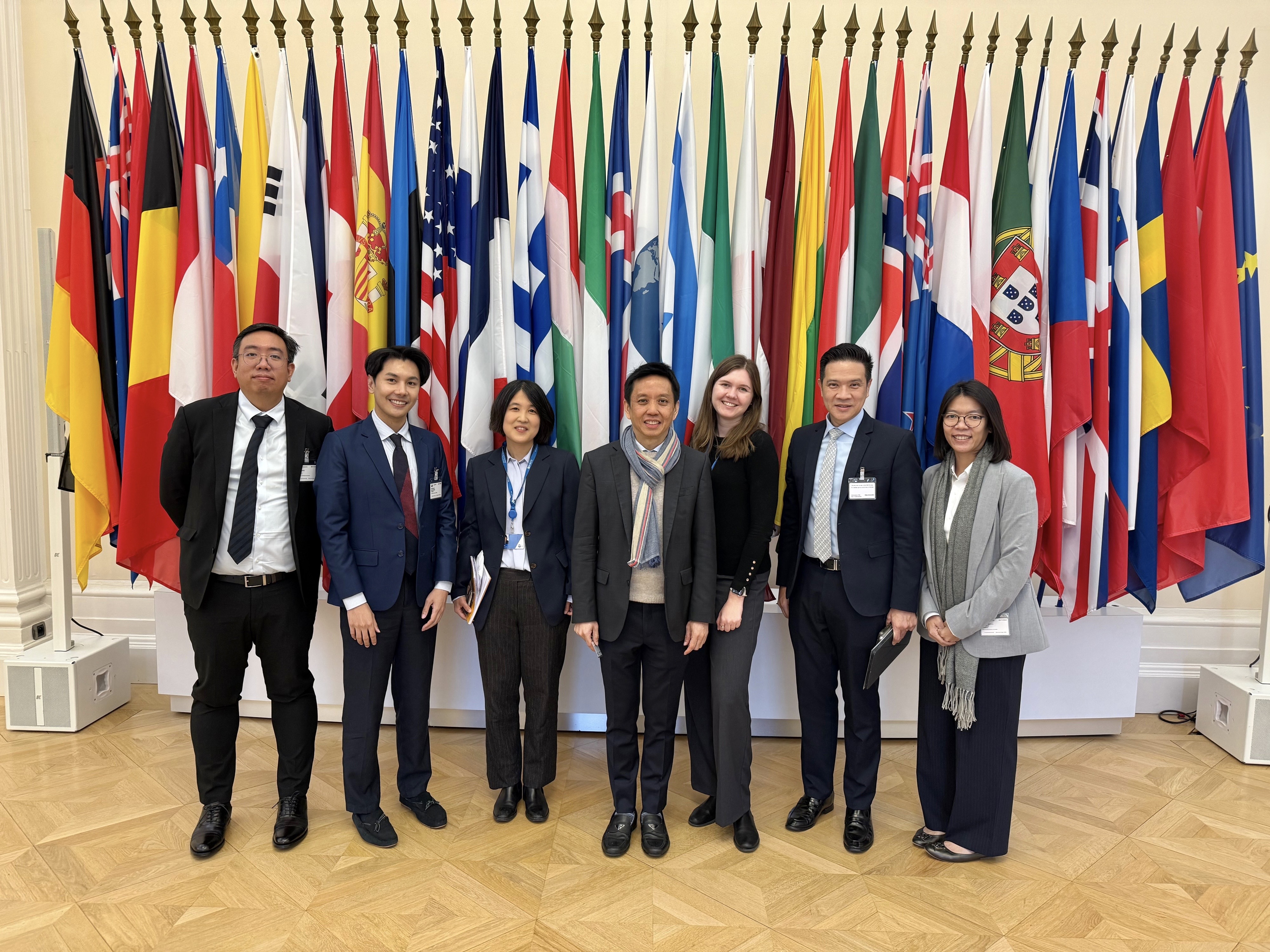 สคร. ร่วมกับ ก.ล.ต. เข้าร่วมประชุม Corporate Governance Committee  ภายใต้องค์การเพื่อความร่วมมือทางเศรษฐกิจและการพัฒนา (OECD)  เพื่อขับเคลื่อนนโยบายเชิงรุกสำหรับการเข้าสู่การเป็นสมาชิก OECD ของไทย