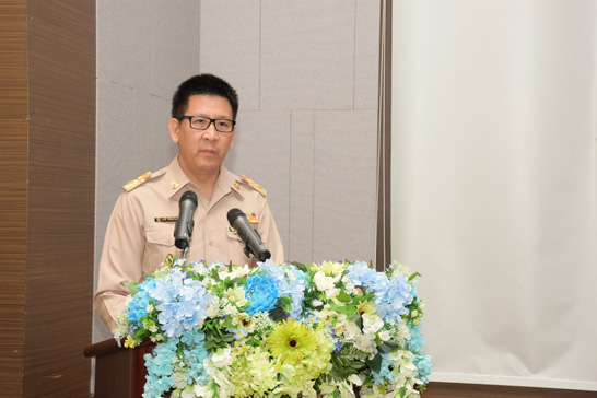 นายเอกนิติ นิติทัณฑ์ประภาศ ผู้อำนวยการสำนักงานคณะกรรมการนโยบายรัฐวิสาหกิจ (สคร.) กล่าวรายงานวัตถุประสงค์การประกาศเจตนารมณ์องค์กรคุณธรรม สคร. 