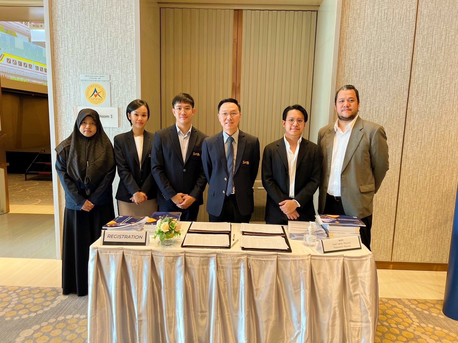 สำนักงานคณะกรรมการนโยบายรัฐวิสาหกิจ (สคร.) จัดงานสัมมนาสร้างความรู้ความเข้าใจเกี่ยวกับการร่วมลงทุนระหว่างรัฐและเอกชน (สัมมนาฯ)