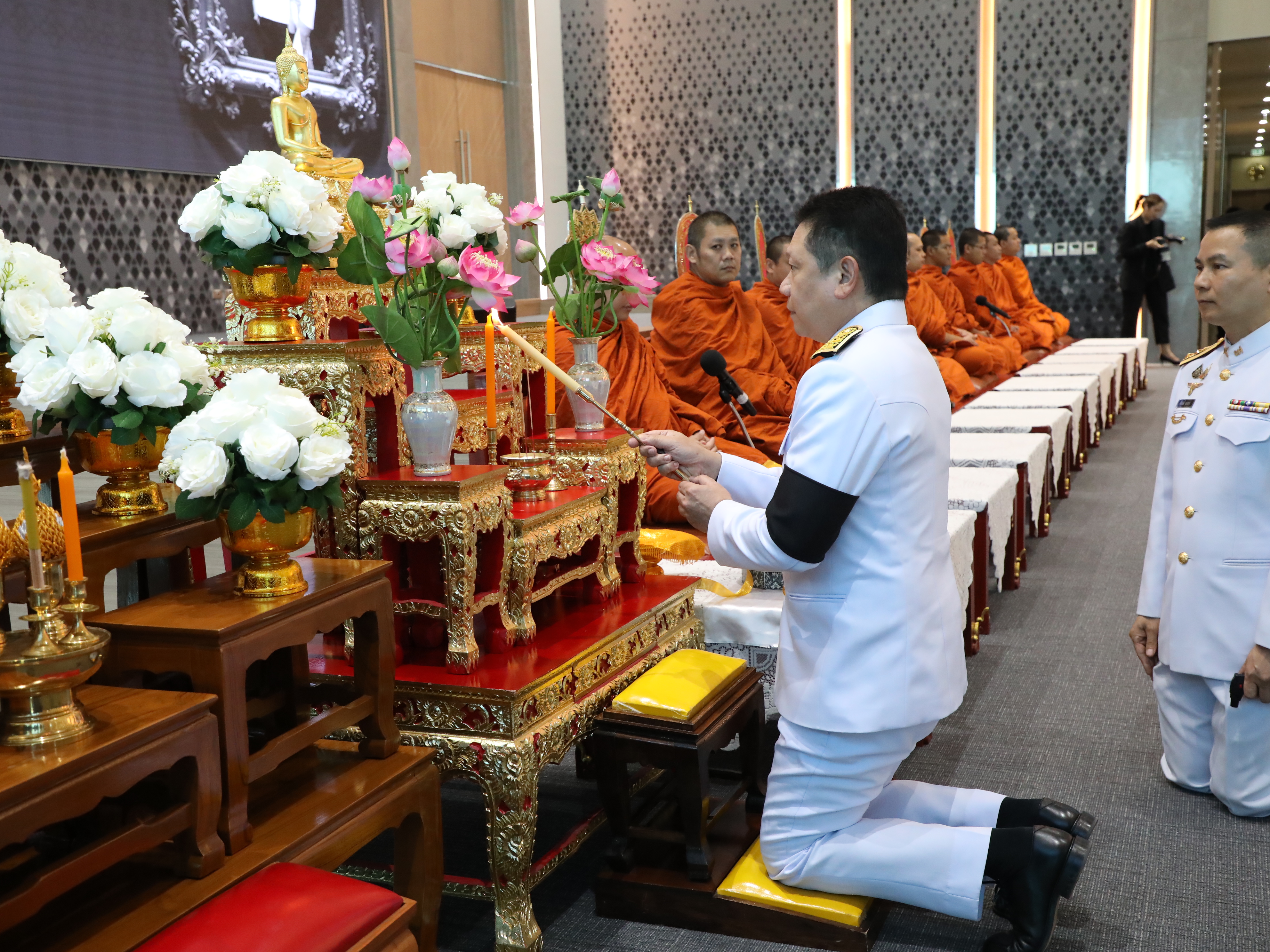 สำนักงานคณะกรรมการนโยบายรัฐวิสาหกิจ เข้าร่วมพิธีบำเพ็ญกุศลปัณรสมวาร (ครบ 15 วัน) เพื่ออุทิศถวายเป็นพระราชกุศลแด่สมเด็จพระเจ้าลูกเธอ เจ้าฟ้าพัชรกิติยาภา นเรนทิราเทพยวดี กรมหลวงราชสาริณีสิริพัชร มหาวัชรราชธิดา
