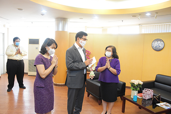 สคร. ร่วมอวยพรปีใหม่ 2564 อธิบดีกรมสรรพากร