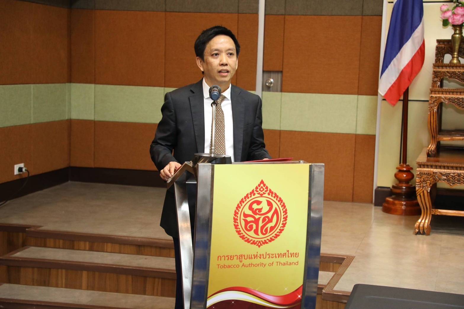 สคร. ร่วมกับการยาสูบแห่งประเทศไทย (ยสท.) จัดบรรยายเชิงวิชาการในหัวข้อ 