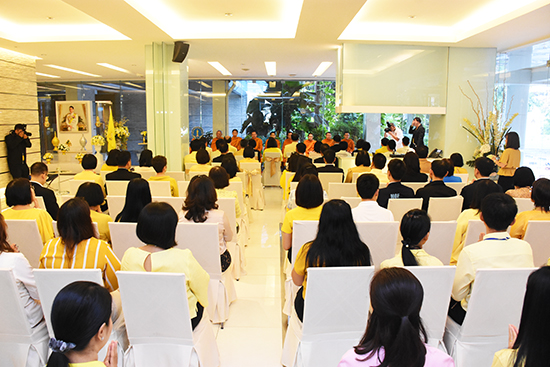 สคร. ร่วมพิธีทำบุญตักบาตรเนื่องในโอกาสขึ้นปีใหม่ ประจำปี 2563 ของกระทรวงการคลัง