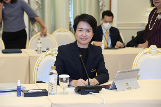 นายธิบดี วัฒนกุล ผู้ตรวจราชการกระทรวงการคลัง รักษาราชการแทนผู้อำนวยการสำนักงานคณะกรรมการนโยบายรัฐวิสาหกิจ (สคร.) เผยผลการประชุมคณะกรรมการนโยบายรัฐวิสาหกิจ (คนร.) ครั้งที่ 2/2566