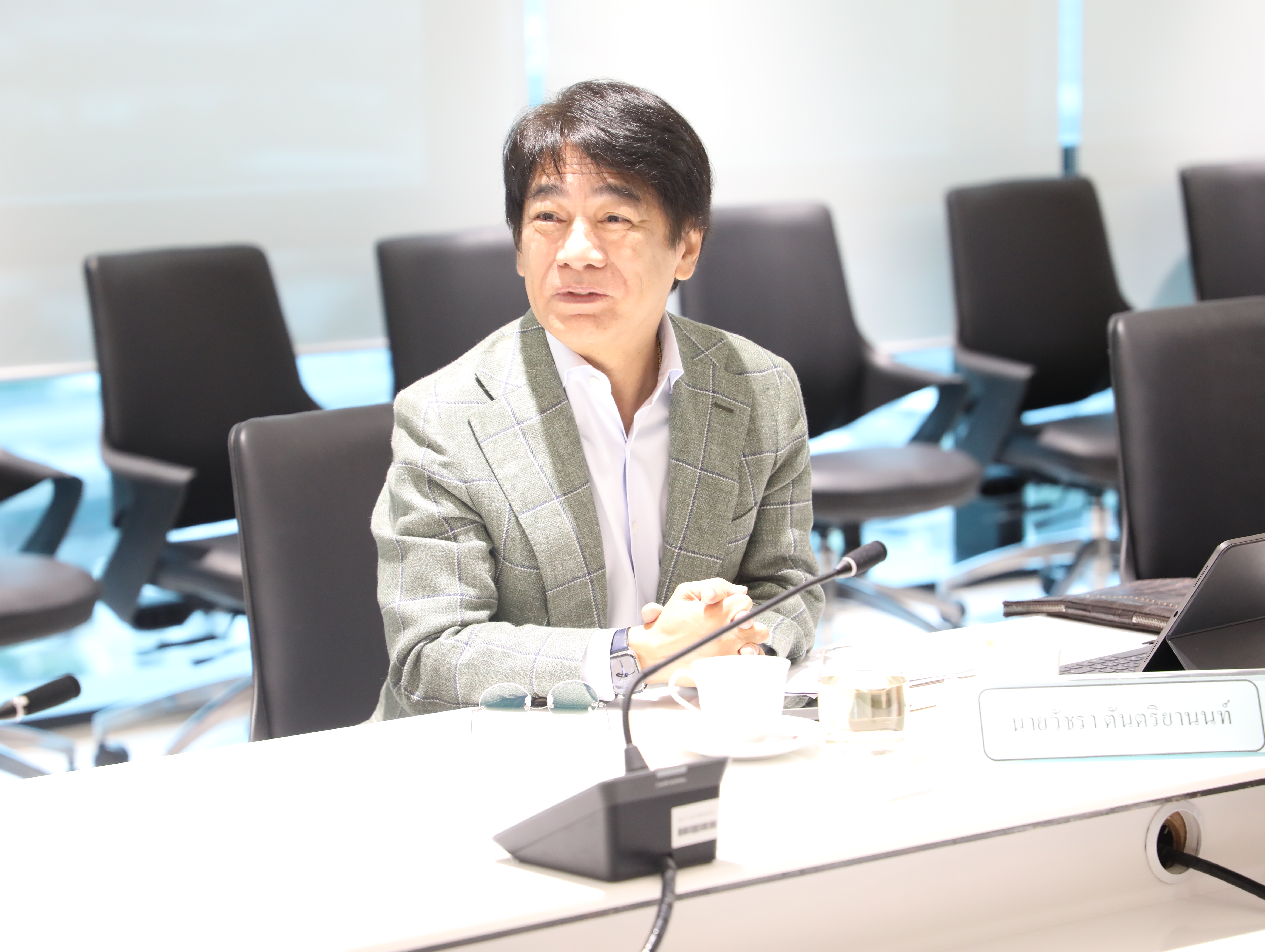 สำนักงานคณะกรรมการนโยบายรัฐวิสาหกิจ (สคร.) ได้จัดการประชุมคณะอนุกรรมการกำหนดหลักเกณฑ์การประเมินผลการดำเนินงานรัฐวิสาหกิจ