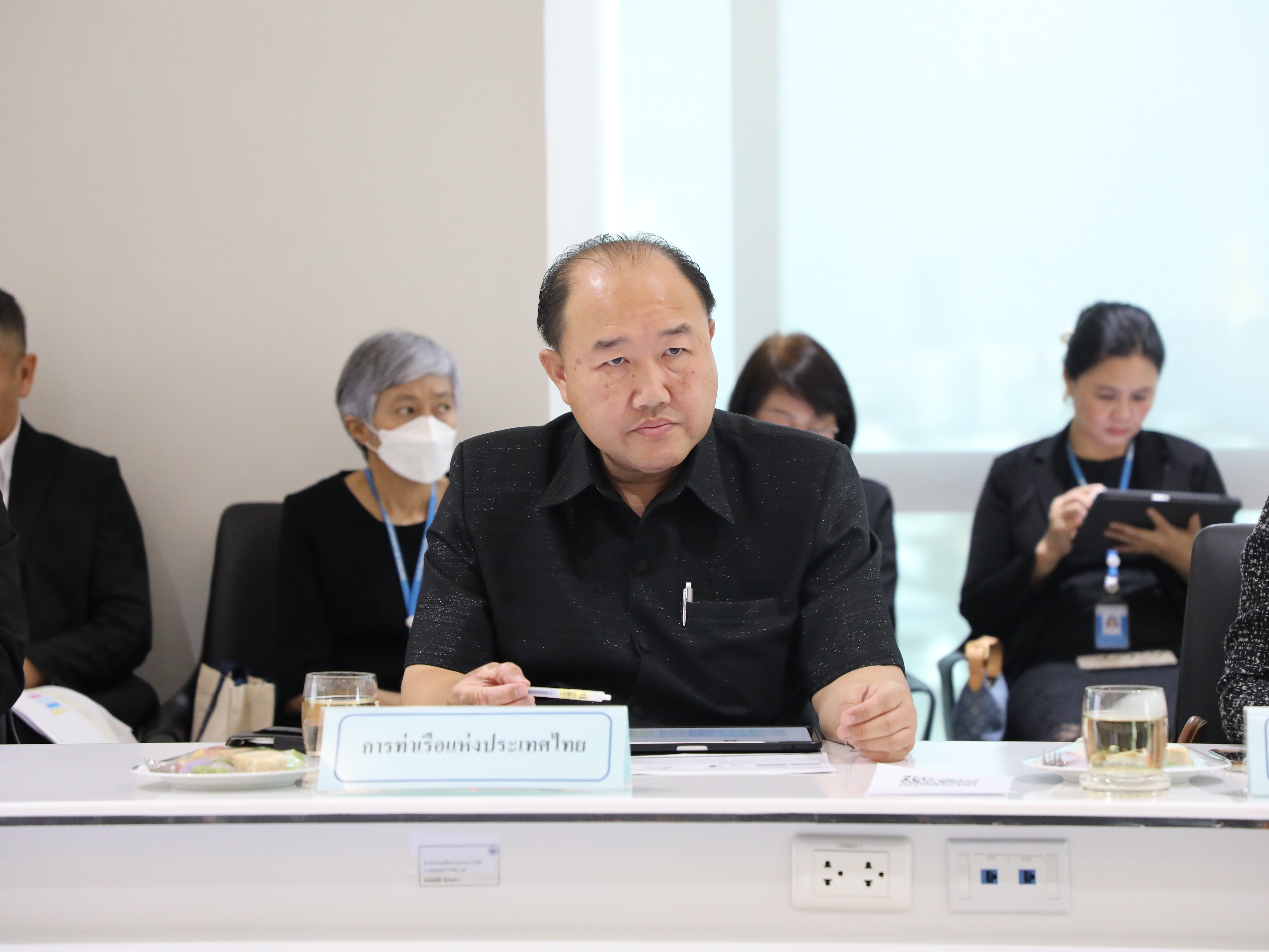 นายลวรณ แสงสนิท ปลัดกระทรวงการคลัง เป็นประธานการประชุมติดตามเร่งรัดการเบิกจ่ายงบลงทุนของรัฐวิสาหกิจ ประจำปี 2569