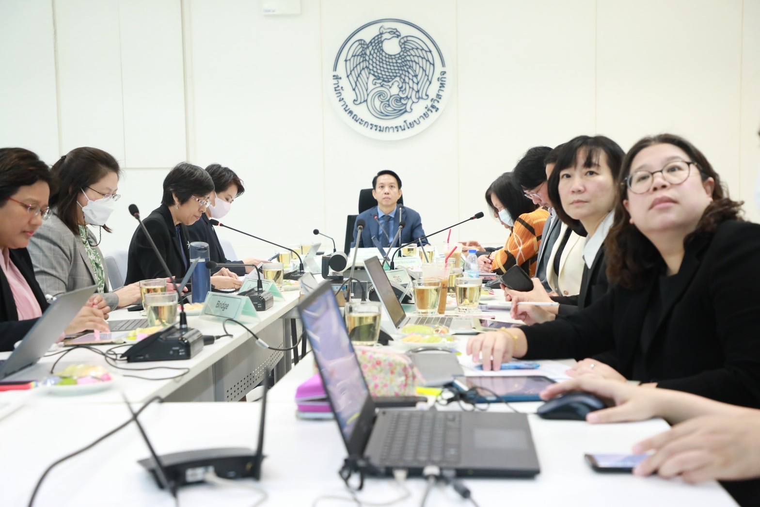 สำนักงานคณะกรรมการนโยบายรัฐวิสาหกิจ (สคร.) ได้จัดการประชุมคณะกรรมการประเมินผล การดำเนินงานรัฐวิสาหกิจ ครั้งที่ 4/2567