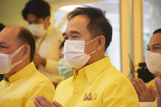 สคร. ร่วมตักบาตรถวายพระราชกุศลแด่ในหลวงรัชกาลที่ 9