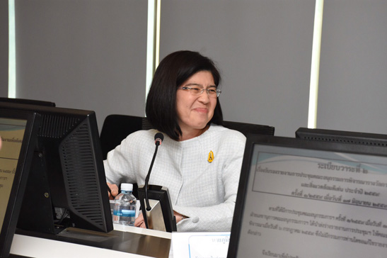 สคร. จัดประชุมคณะอนุกรรมการพิจารณารางวัลการดำเนินงานเพื่อสังคมและสิ่งแวดล้อมดีเด่น ประจำปี 2559