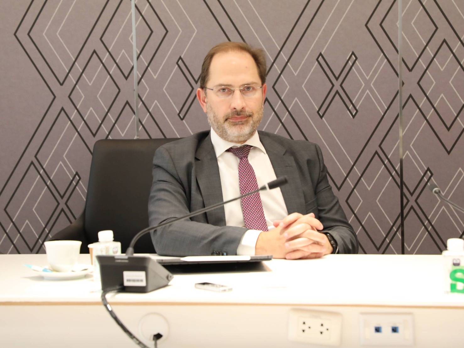 การประชุมหารือแบบทวิภาคีระหว่างสำนักงานคณะกรรมการนโยบายรัฐวิสาหกิจและคณะผู้แทน OECD สำหรับก้าวต่อไปของการพัฒนาและปรับปรุงระบบการกำกับดูแลกิจการที่ดีของรัฐวิสาหกิจไทย ซึ่งเป็นส่วนหนึ่งของกระบวนการเข้าร่วมเป็นสมาชิก OECD ของประเทศไทย