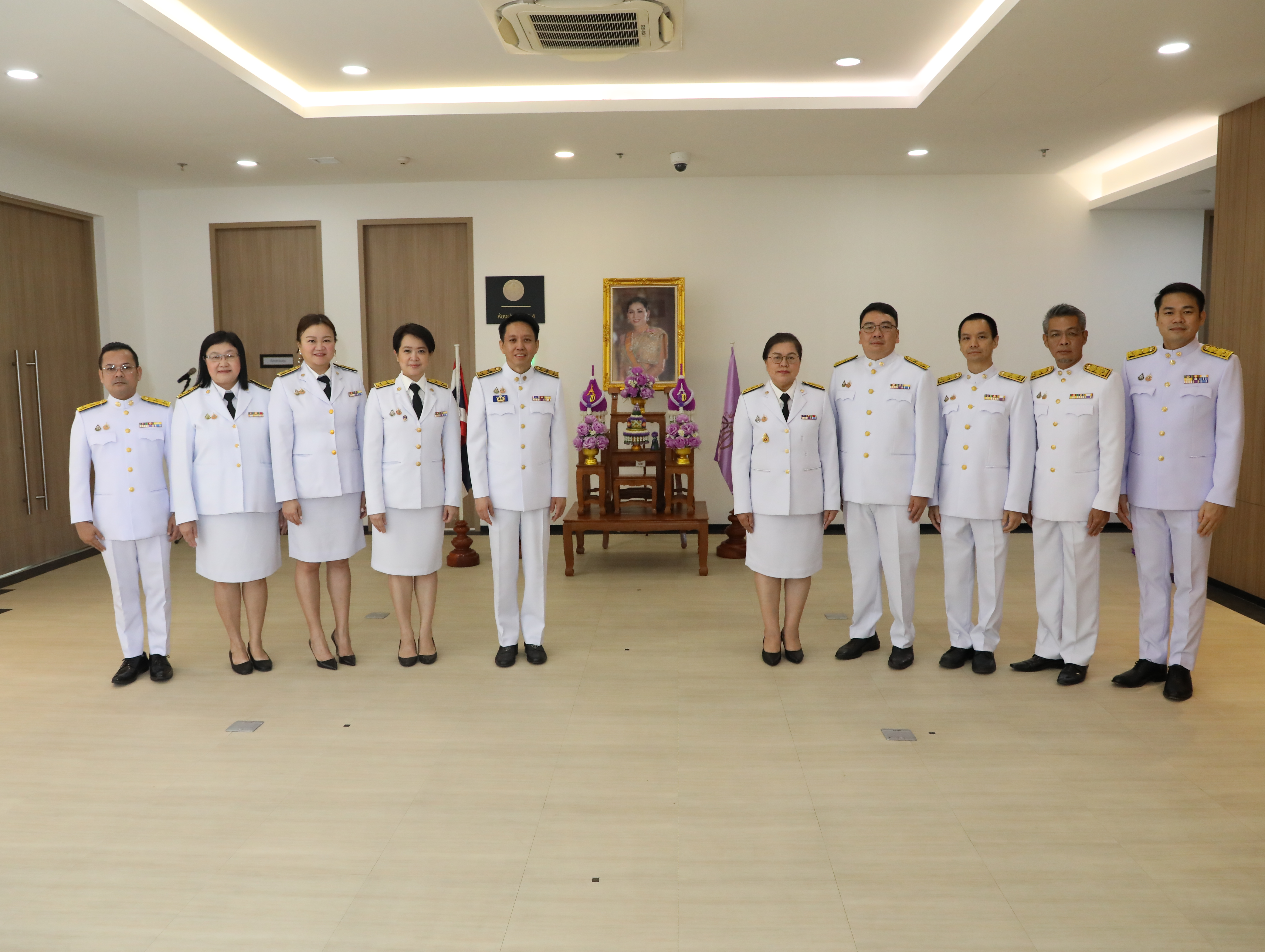 สำนักงานคณะกรรมการนโยบายรัฐวิสาหกิจ จัดพิธีถวายพระพรชัยมงคล สมเด็จพระนางเจ้าสุทิดา พัชรสุธาพิมลลักษณ พระบรมราชินี เนื่องในโอกาสวันเฉลิมพระชนมพรรษา 3 มิถุนายน 2568