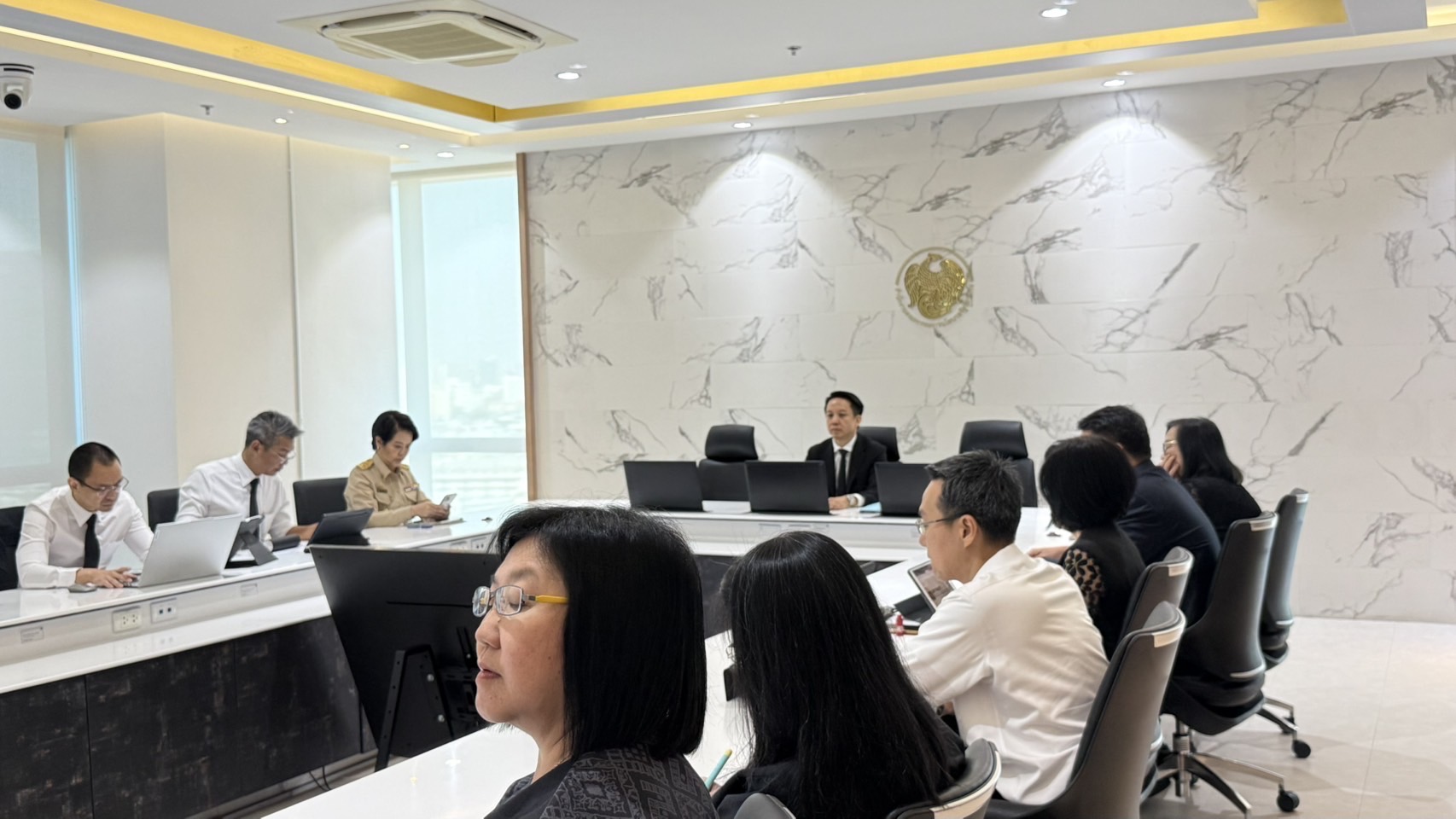 นายธิบดี วัฒนกุล ผู้อำนวยการสำนักงานคณะกรรมการนโยบายรัฐวิสาหกิจ ได้มอบนโยบายไม่รับของขวัญและของกำนัลทุกชนิดจากการปฏิบัติหน้าที่ (No Gift Policy) ประจำปีงบประมาณ พ.ศ. 2569