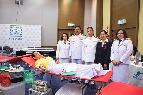 สคร. จัดโครงการจัดหน่วยแพทย์เคลื่อนที่และรับบริจาคโลหิตเฉลิมพระเกียรติ เนื่องในโอกาสมหามงคลพระราชพิธีราชาภิเษก