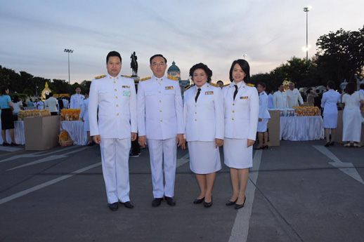สคร. ร่วมพิธีทำบุญตักบาตรถวายพระราชกุศลฯ