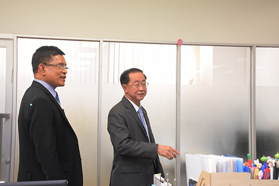 รัฐมนตรีว่าการกระทรวงการคลังพร้อมคณะเข้าตรวจเยี่ยม สคร.